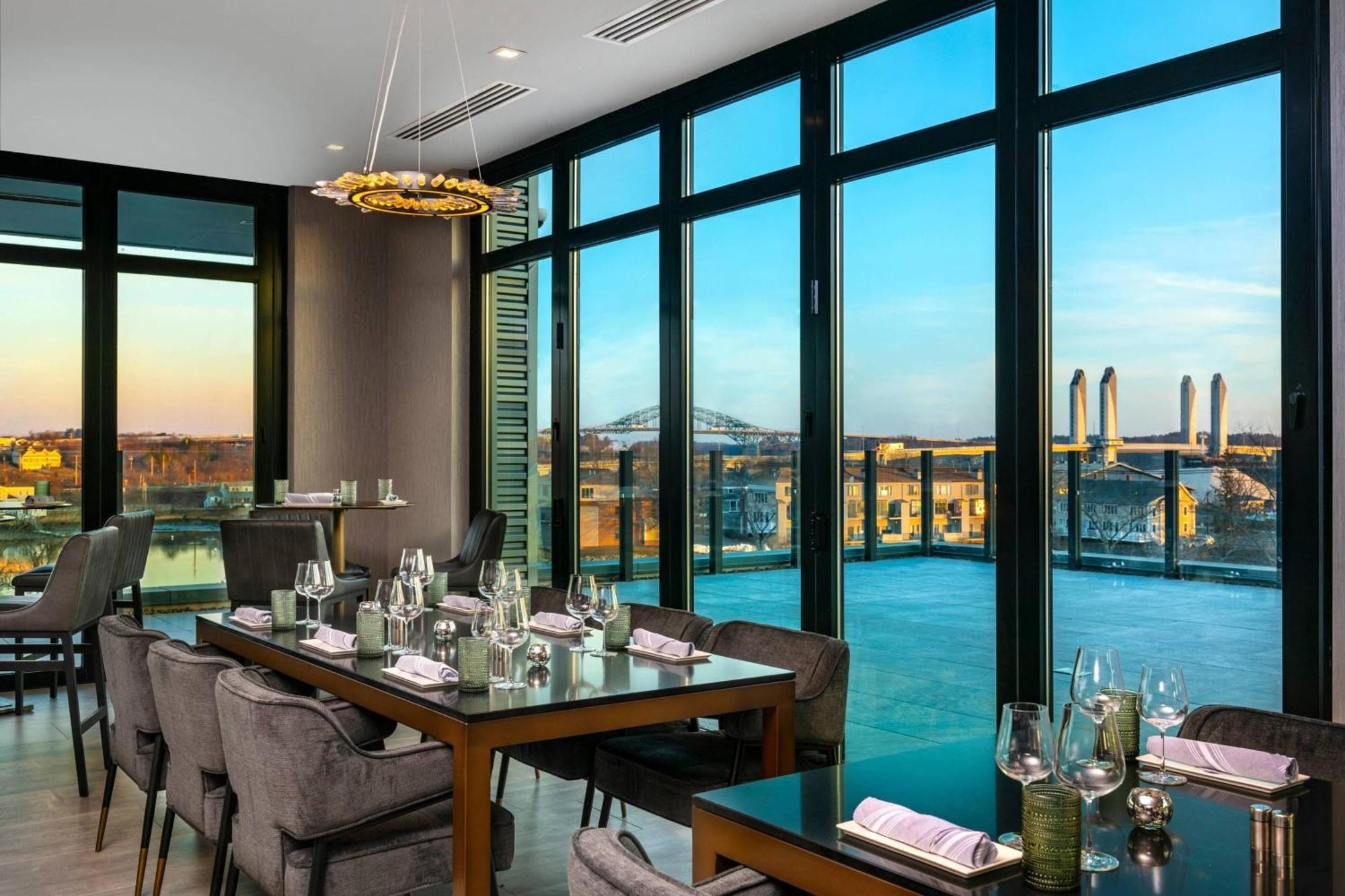 Ac Hotel By Marriott Portsmouth Downtown/Waterfront Екстер'єр фото