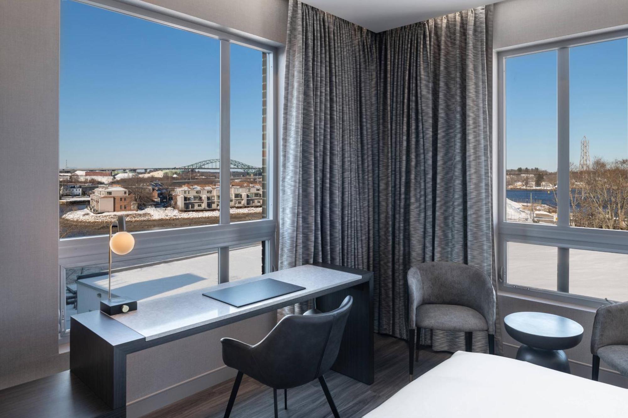 Ac Hotel By Marriott Portsmouth Downtown/Waterfront Екстер'єр фото