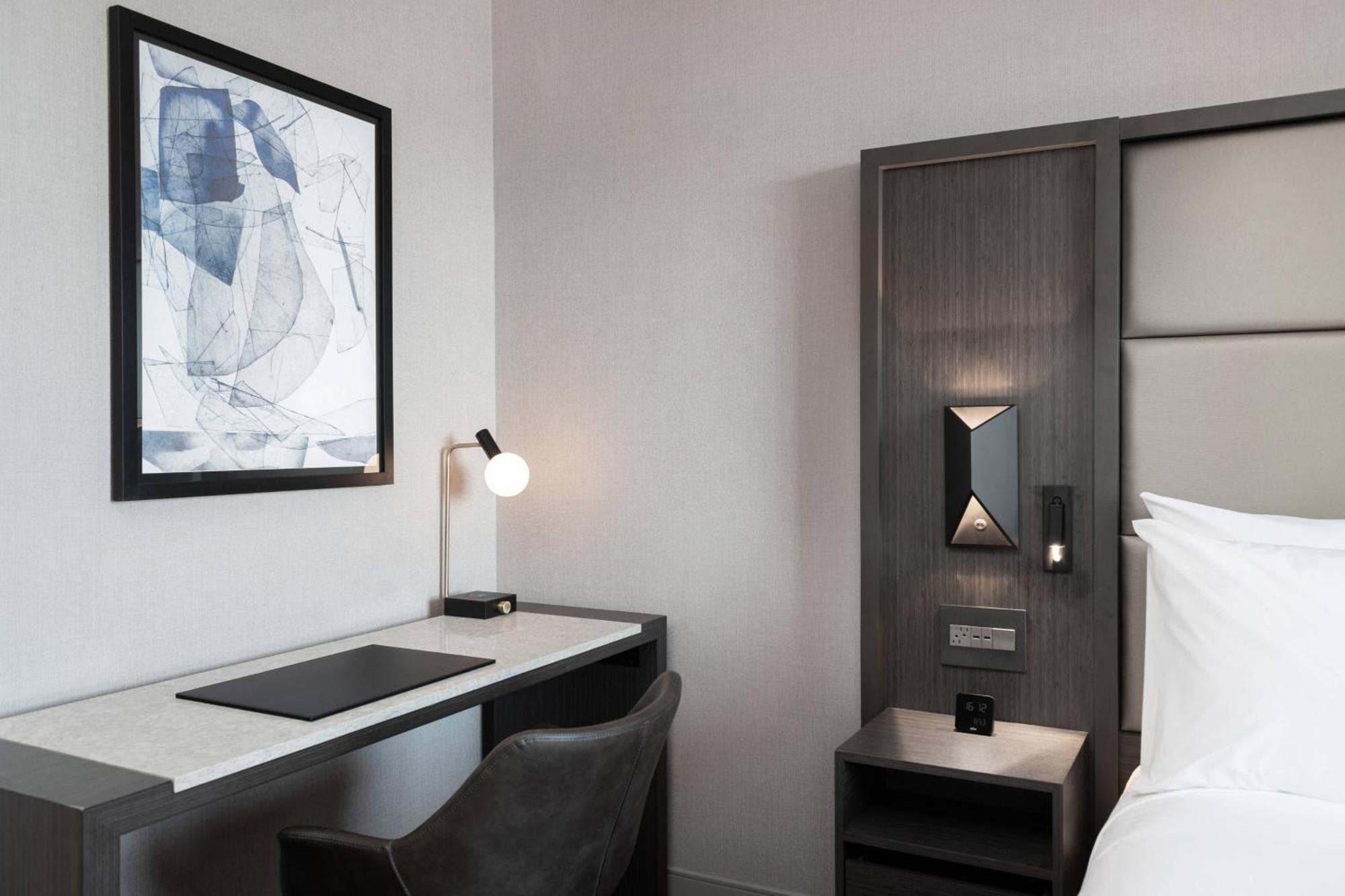 Ac Hotel By Marriott Portsmouth Downtown/Waterfront Екстер'єр фото